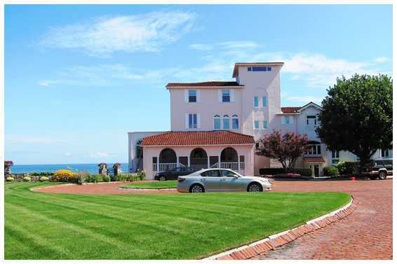 stucco front drive